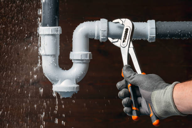 Professional Drain Cleaning technician working in Brightwood, OR